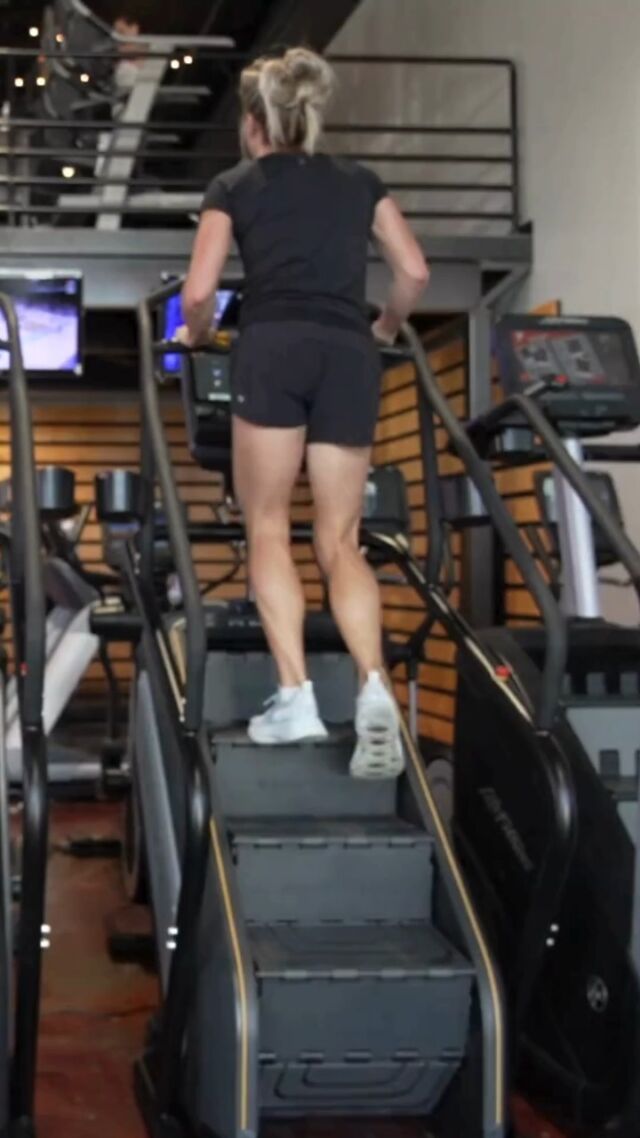 Ready to step up your fitness routine? The Stairmaster is your perfect partner for an intense workout! 💥